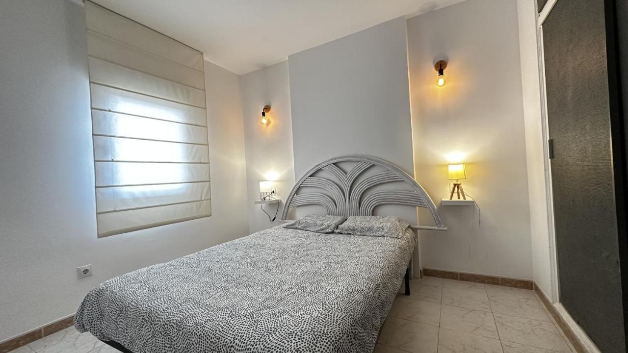 Apartamento De Playa En Santa Margarita. רוזס מראה חיצוני תמונה