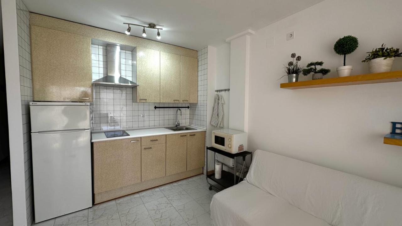 Apartamento De Playa En Santa Margarita. רוזס מראה חיצוני תמונה