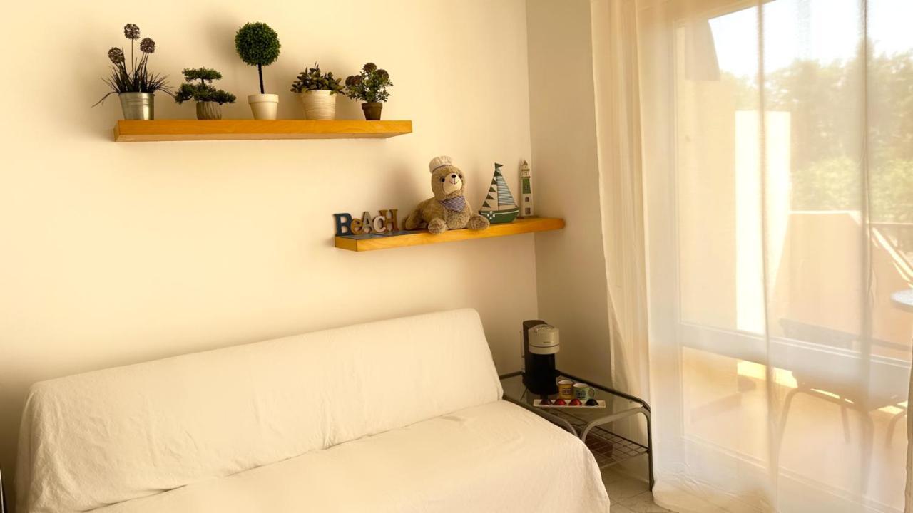 Apartamento De Playa En Santa Margarita. רוזס מראה חיצוני תמונה