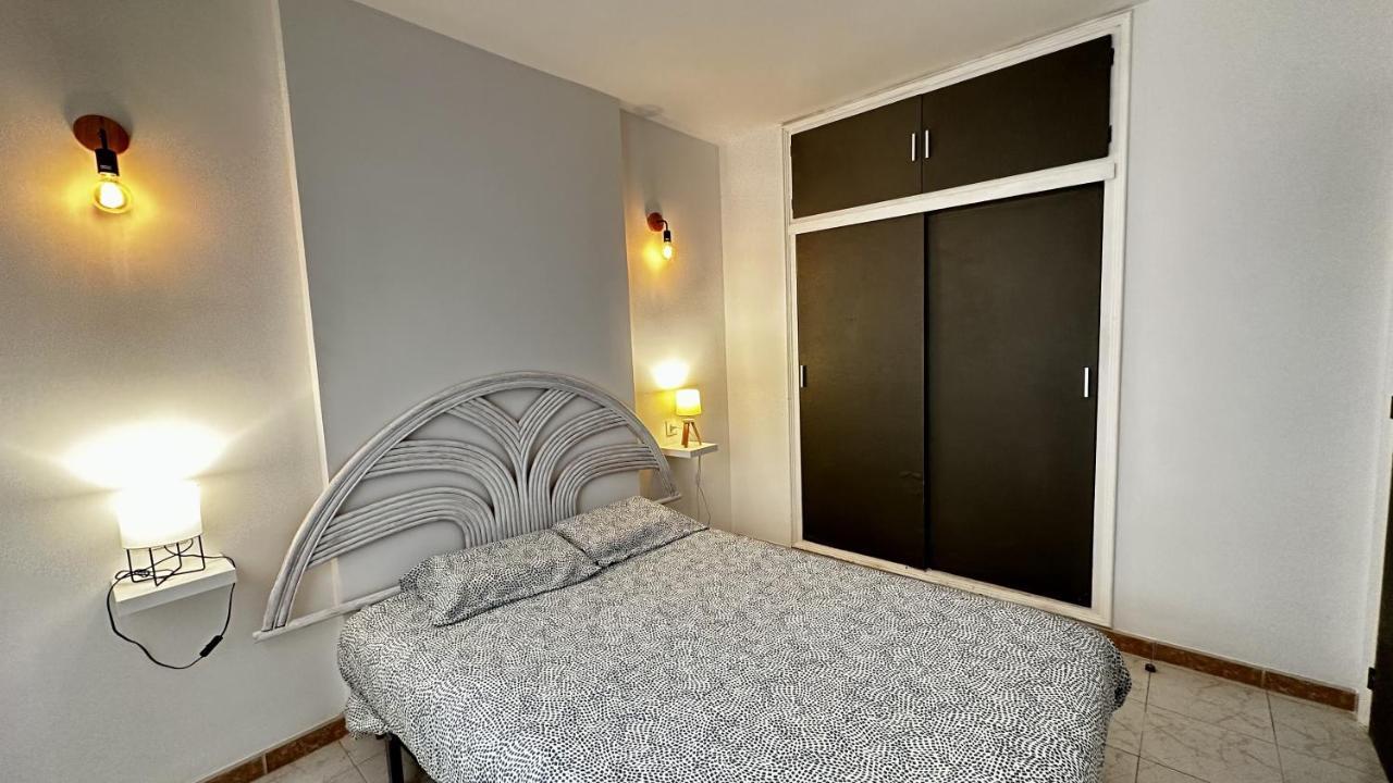 Apartamento De Playa En Santa Margarita. רוזס מראה חיצוני תמונה